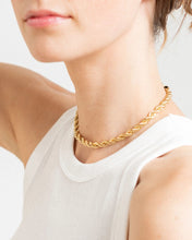 Load image into Gallery viewer, Twisted Chain Choker Necklace
