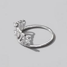 Load image into Gallery viewer, Crown Shape Zircon 925 Sterling Silver Ring
