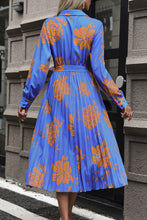 Load image into Gallery viewer, Floral Pleated Surplice Long Sleeve Midi Dress

