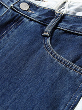 Load image into Gallery viewer, Contrast Button Fly Slit Frayed Hem Jeans

