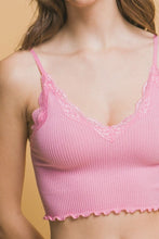 Load image into Gallery viewer, Love Tree Seamless Lace Detail Cropped Cami
