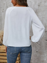 Load image into Gallery viewer, Lace Detail Balloon Sleeve Blouse
