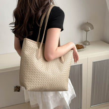 Load image into Gallery viewer, Textured PU Leather Handbag
