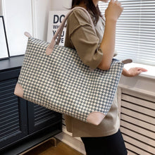 Load image into Gallery viewer, Houndstooth Canvas Travel Bag
