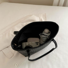 Load image into Gallery viewer, Textured PU Leather Handbag
