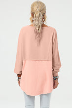 Load image into Gallery viewer, Curved Hem Dolman Sleeve Top
