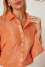 Load image into Gallery viewer, Textured Button Up Long Sleeve Shirt
