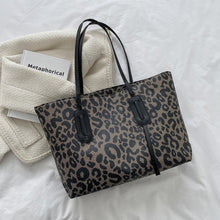 Load image into Gallery viewer, PU Leather Leopard Tote Bag
