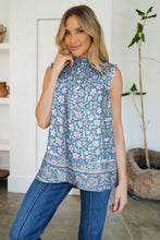 Load image into Gallery viewer, Frill Printed Mock Neck Top
