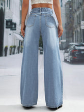 Load image into Gallery viewer, Wide Leg Jeans with Pockets
