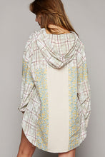 Load image into Gallery viewer, POL Long Sleeve Knit Mixed Hoodie Plaid Shirt
