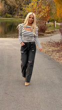Load image into Gallery viewer, Distressed Straight Leg Jeans
