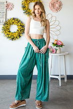 Load image into Gallery viewer, Oli &amp; Hali Washed Pleaded Wide Pant￼
