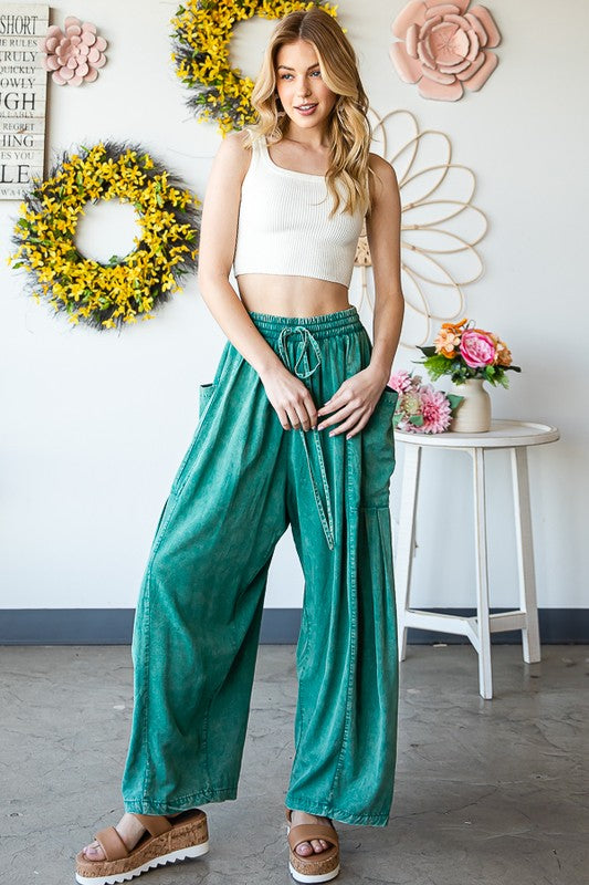 Oli & Hali Washed Pleaded Wide Pant￼