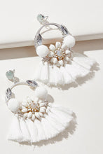 Load image into Gallery viewer, Swan lightweight dangle earrings
