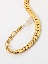Load image into Gallery viewer, Thick Curb Stainless Steel Chain Bracelet with Pearl
