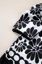 Load image into Gallery viewer, Printed Round Neck Half Sleeve Blouse
