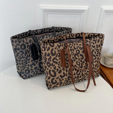 Load image into Gallery viewer, PU Leather Leopard Tote Bag
