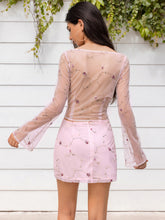 Load image into Gallery viewer, Sweetheart Neck Tie Front Top and Skirt Set
