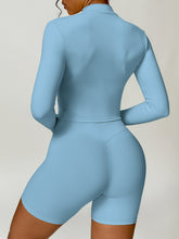 Load image into Gallery viewer, Zip Up Mock Neck Long Sleeve Active Outerwear
