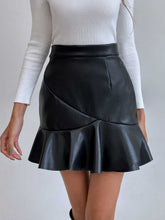 Load image into Gallery viewer, Ruffled PU Mini Skirt
