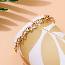 Load image into Gallery viewer, Stainless Steel Figure 8 Chain Link Bracelet
