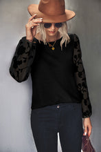 Load image into Gallery viewer, Waffle-Knit Puff Sleeve Spliced Top
