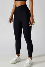 Load image into Gallery viewer, Crossover Waist Seamless Yoga Leggings
