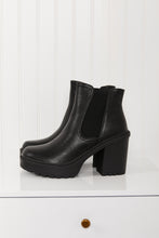 Load image into Gallery viewer, Forever Link Moving Forward Lug Sole Chelsea Booties
