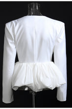 Load image into Gallery viewer, GAWQO Bubble Hem V-Neck Blazer
