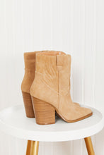 Load image into Gallery viewer, East Lion Corp Lasso My Heart Cowboy Booties dibs lasso

