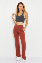 Load image into Gallery viewer, Going the Distance  V-Waist Pocket Flared Rae Mode Yoga Pants
