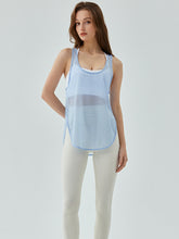 Load image into Gallery viewer, Scoop Neck Sports Tank Top
