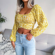 Load image into Gallery viewer, Ditsy Floral Crisscross Cropped Top
