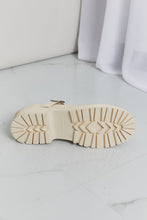 Load image into Gallery viewer, Forever Link Faux Leather Platform Mary Janes
