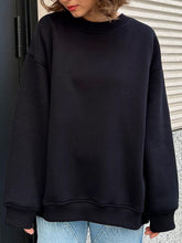 Load image into Gallery viewer, Oversize Round Neck Dropped Shoulder Sweatshirt
