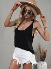 Load image into Gallery viewer, Scoop Neck Knit Tank
