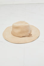 Load image into Gallery viewer, Fame Forever My Moment Suede Fedora Hat in Ivory
