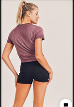 Load image into Gallery viewer, Front twisted short sleeves top burgundy | DIBS O7L6D6
