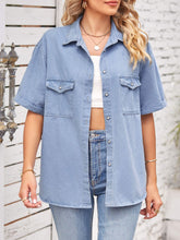 Load image into Gallery viewer, Collared Neck Short Sleeve Denim Jacket
