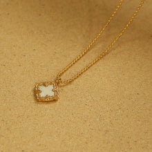 Load image into Gallery viewer, Inlaid Shell Pendant Necklace
