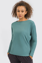 Load image into Gallery viewer, 1361 Loose Fit Sweat Wicking Active Top COLOR OPTIONS
