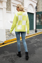 Load image into Gallery viewer, Checkered Round Neck Ribbed Trim Sweater
