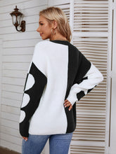 Load image into Gallery viewer, Contrast Heart Pattern Rib-Knit Sweater
