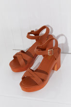 Load image into Gallery viewer, KAYLEEN Live Intentionally Block Heeled Sandals
