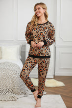 Load image into Gallery viewer, Leopard Contrast Detail Top and Joggers Lounge Set
