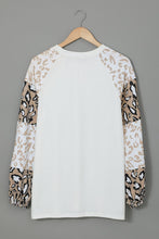 Load image into Gallery viewer, Halloween Leopard Skull Graphic Long Sleeve Top
