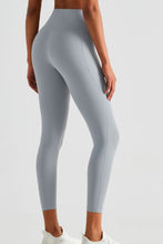 Load image into Gallery viewer, Wide Waistband Sports Leggings with Pockets
