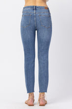 Load image into Gallery viewer, Judy Blue Sunflower Fields Full Size Run Embroidered Relaxed Jeans
