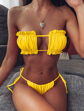 Load image into Gallery viewer, Frill Trim Ruched Bikini Set
